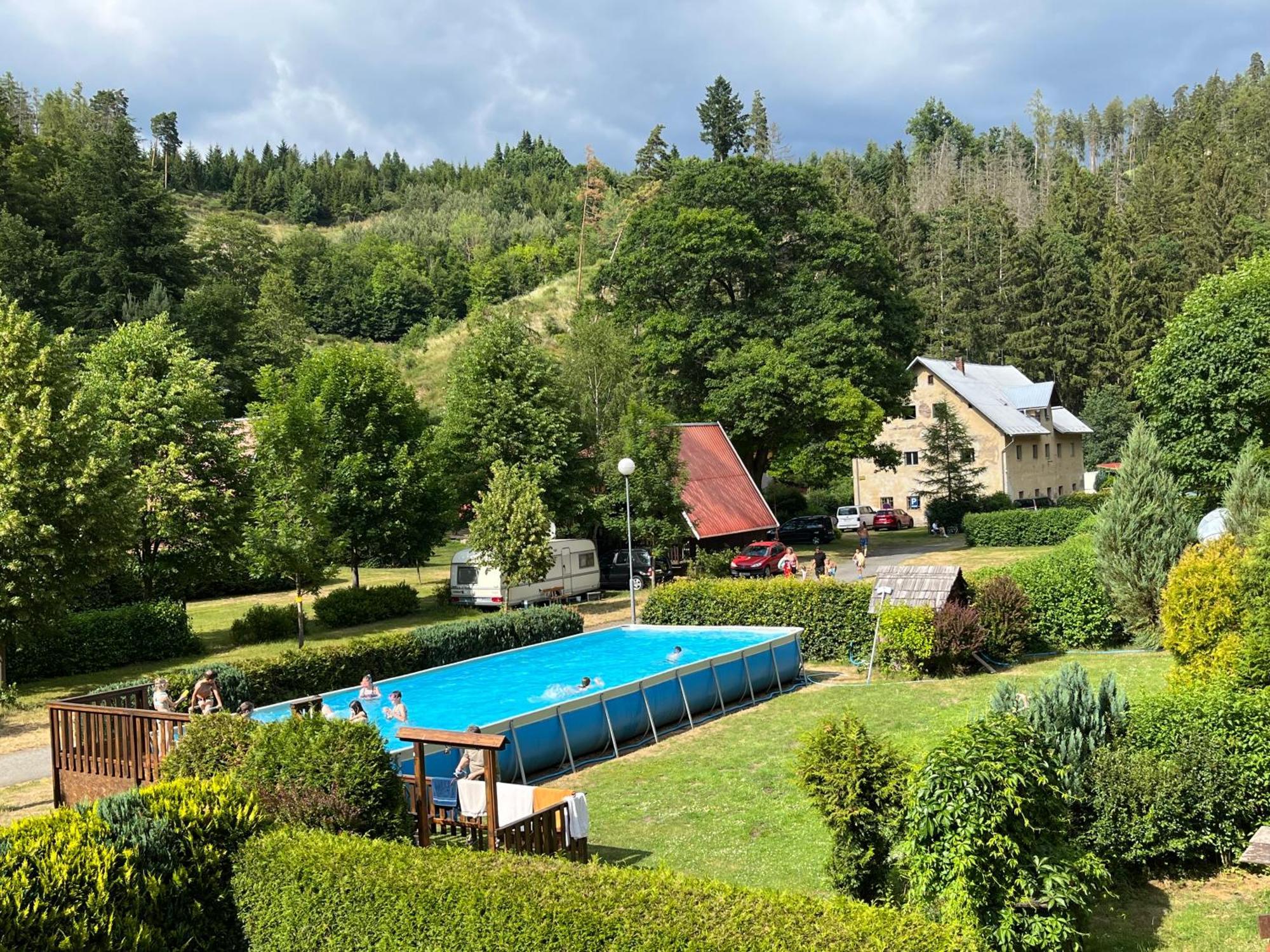 Camping Karolina Planá Kültér fotó